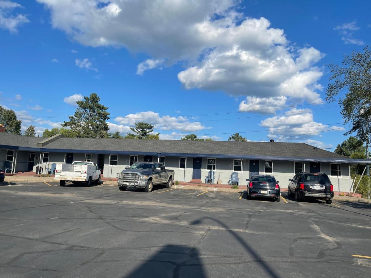 Itascan Motel Grand Rapids Buitenkant foto