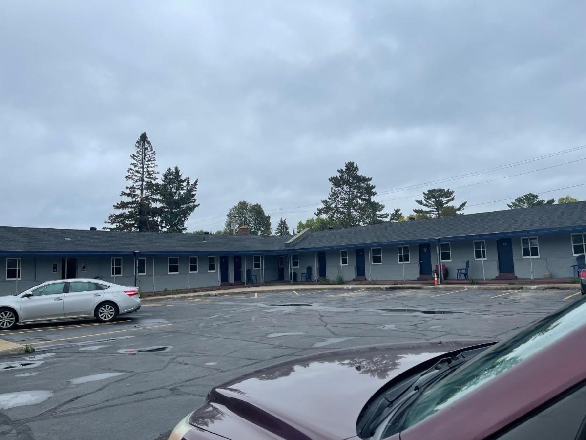 Itascan Motel Grand Rapids Buitenkant foto